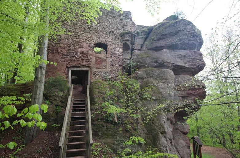 Zřícenina Hradu Rechenburk, Czech Republic (Czechia)